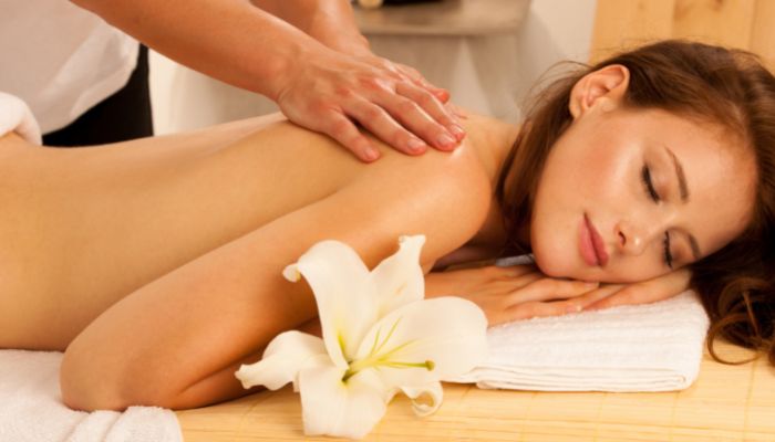 Review top 8 spa massage body giá rẻ Tp. HCM