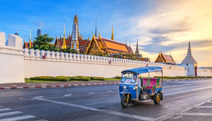 Xem xét nội dung tour trước khi tham gia